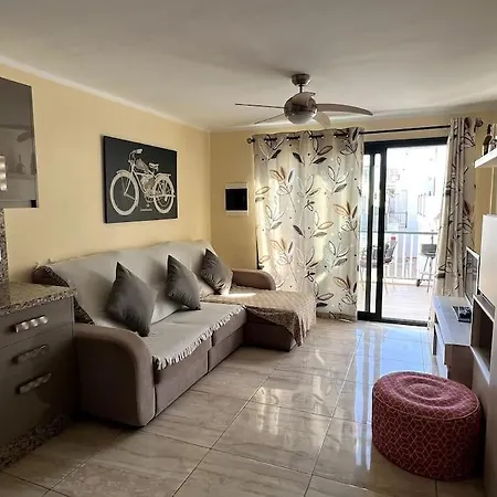 Casa Logan, 1 Bedroom Apartment With Communal Pool Puerto del Carmen  Buitenkant foto